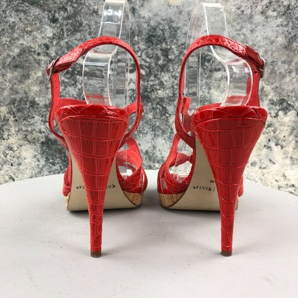 WHITE HOUSE BLACK MARKET Women's 9.5M Red Hawaii Croc Embossed Patent Heels - Picture 4 of 14